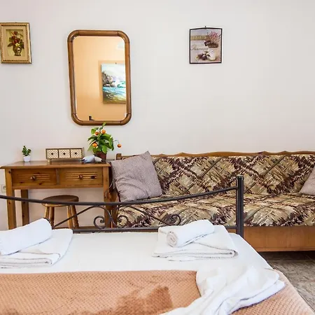 Aristotelis Διαμέρισμα Ραζάτα