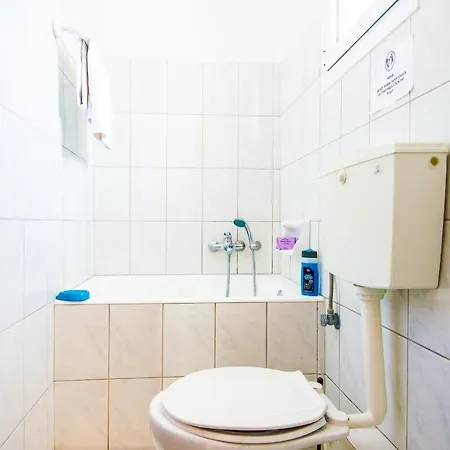 Διαμέρισμα Aristotelis *