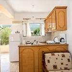 Aristotelis Apartman