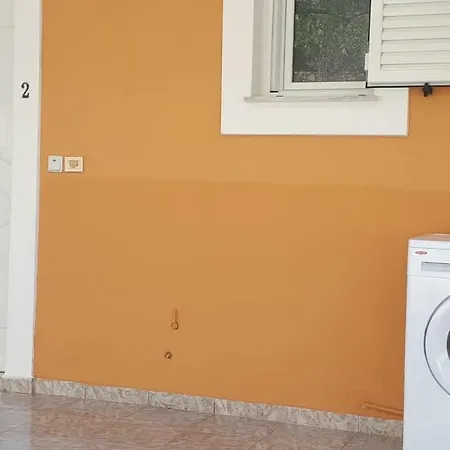 Aristotelis Apartman